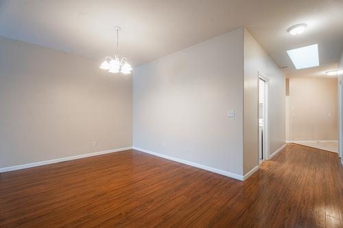 18-650 Harrington Road, Kamloops, BC - Indoor Photo Showing Other Room