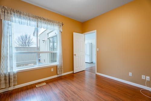 18-650 Harrington Road, Kamloops, BC - Indoor Photo Showing Other Room