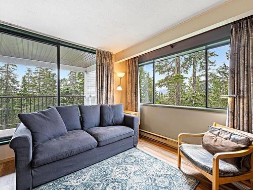 3-691 Castle Crag Cres, Courtenay, BC -  Photo Showing Living Room