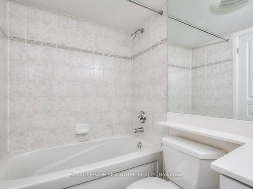 3102-18 Yonge St, Toronto, ON - Indoor Photo Showing Bathroom