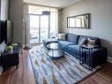 2105-330 Burnhamthorpe Rd W, Mississauga, ON  - Indoor Photo Showing Living Room 