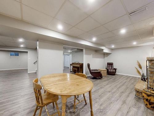 1139 Manor Rd, Oakville, ON - Indoor Photo Showing Basement