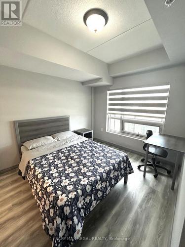 606 - 275 Larch Street, Waterloo, ON - Indoor Photo Showing Bedroom