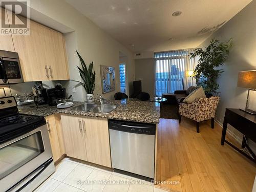 4902 - 65 Bremner Boulevard, Toronto, ON - Indoor Photo Showing Kitchen With Double Sink