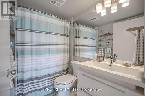 70 Mill Street S, Toronto, ON - Indoor Photo Showing Bathroom