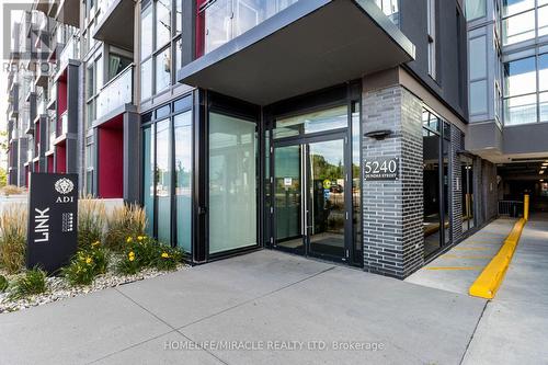 B414 - 5240 Dundas Street, Burlington, ON - Outdoor