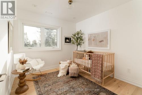 844 Ninth Street, Mississauga, ON - Indoor Photo Showing Bedroom