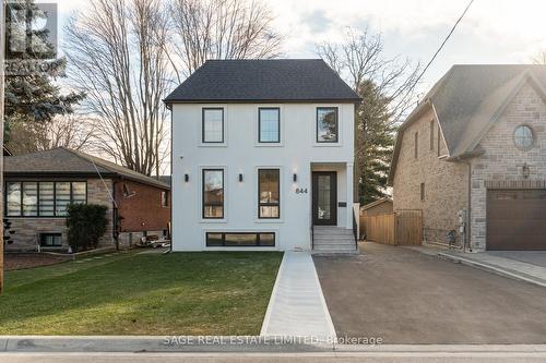 844 Ninth Street, Mississauga, ON - Outdoor With Facade