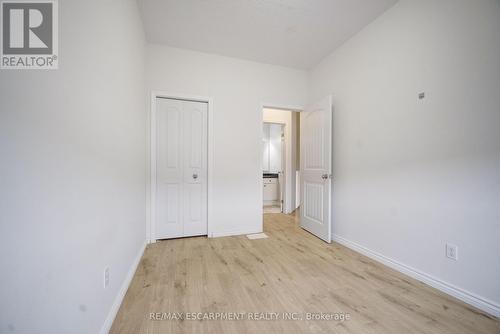 284 Sophia Crescent, Kitchener, ON - Indoor Photo Showing Other Room