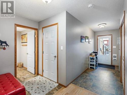 17 Skookum Drive, Whitehorse, YT - Indoor