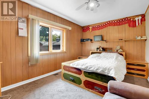 157 Anna Avenue, Ottawa, ON - Indoor Photo Showing Bedroom