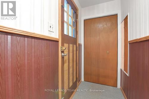 157 Anna Avenue, Ottawa, ON - Indoor Photo Showing Other Room