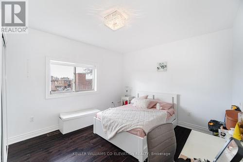 310 Silverthorn Avenue, Toronto, ON - Indoor Photo Showing Bedroom