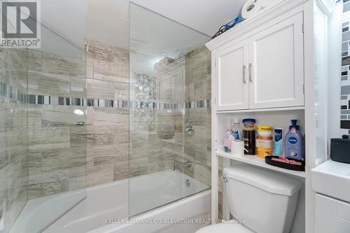 310 Silverthorn Avenue, Toronto, ON - Indoor Photo Showing Bathroom