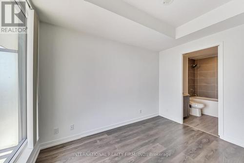 3703 - 898 Portage Parkway, Vaughan, ON - Indoor Photo Showing Other Room