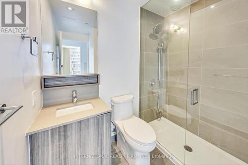 3703 - 898 Portage Parkway, Vaughan, ON - Indoor Photo Showing Bathroom