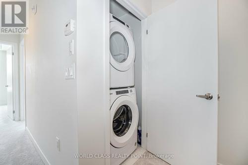 03 - 3429 Ridgeway Drive, Mississauga, ON - Indoor Photo Showing Laundry Room