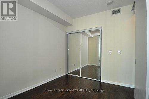 703 - 215 Fort York Boulevard, Toronto, ON - Indoor Photo Showing Other Room