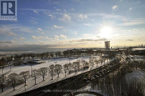 703 - 215 Fort York Boulevard, Toronto, ON - Outdoor With View