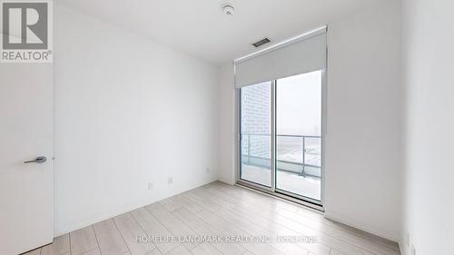 3109 - 950 Portage Parkway, Vaughan, ON - Indoor Photo Showing Other Room