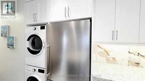 Upper - 87 Golfdown Drive, Toronto, ON - Indoor Photo Showing Laundry Room