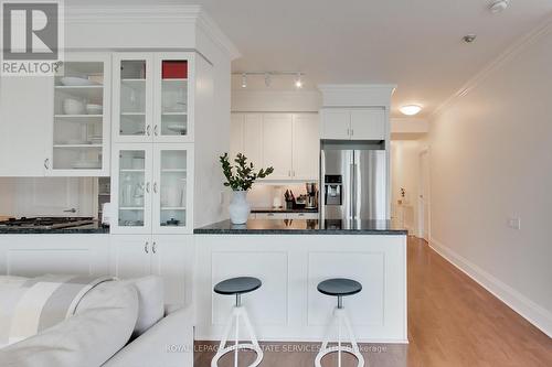 313 - 20 Scrivener Square, Toronto, ON - Indoor Photo Showing Kitchen