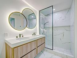 Ensuite bathroom - 