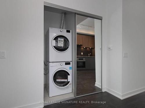 236-20 O'Neill Rd, Toronto, ON - Indoor Photo Showing Laundry Room