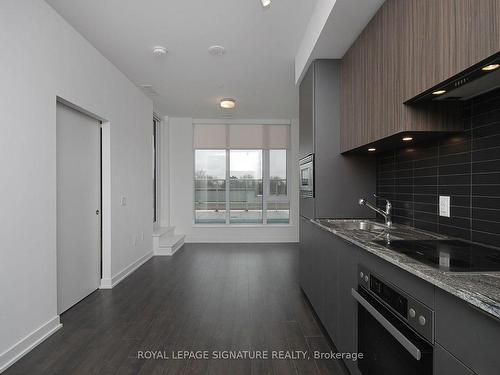 236-20 O'Neill Rd, Toronto, ON - Indoor Photo Showing Kitchen