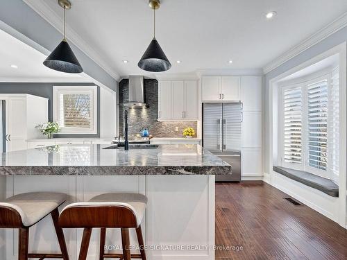 1445 Islington Ave, Toronto, ON - Indoor Photo Showing Kitchen With Upgraded Kitchen