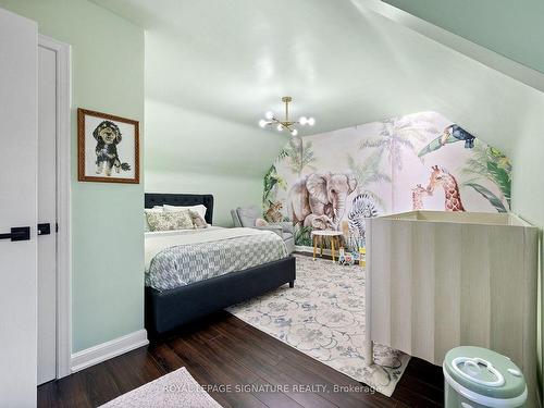 1445 Islington Ave, Toronto, ON - Indoor Photo Showing Bedroom