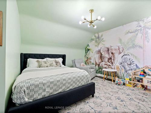 1445 Islington Ave, Toronto, ON - Indoor Photo Showing Bedroom