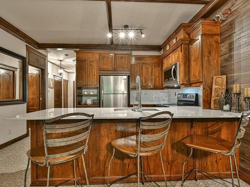 Cuisine - 7-102 Ch. Des Quatre-Sommets, Mont-Tremblant, QC - Indoor Photo Showing Kitchen