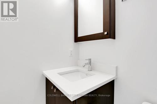 2504 - 179 Metcalfe Street, Ottawa, ON - Indoor Photo Showing Bathroom