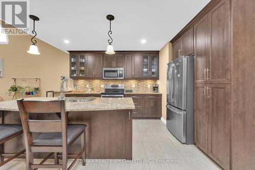 384 Boismier Avenue, Lasalle, ON - Indoor Photo Showing Kitchen With Stainless Steel Kitchen With Upgraded Kitchen