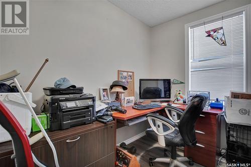 210 L Avenue N, Saskatoon, SK - Indoor Photo Showing Office