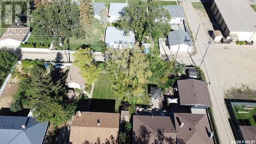 918 Henry Street, Moose Jaw, SK - Outdoor