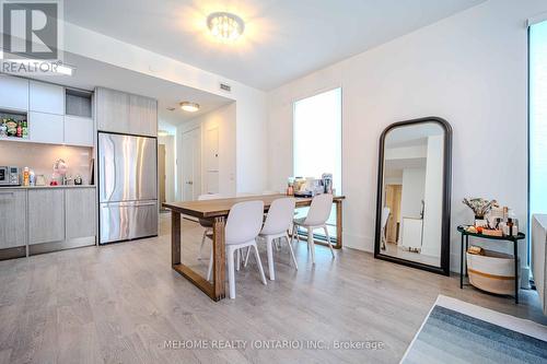 322 - 118 Merchants' Wharf Avenue, Toronto, ON - Indoor Photo Showing Kitchen