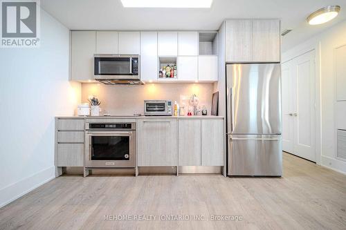 322 - 118 Merchants' Wharf Avenue, Toronto, ON - Indoor Photo Showing Kitchen With Upgraded Kitchen