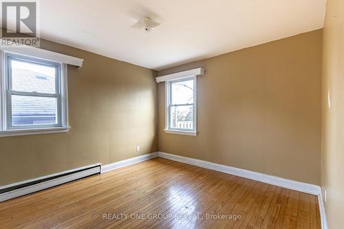 385 Mary Street N, Oshawa, ON - Indoor Photo Showing Other Room