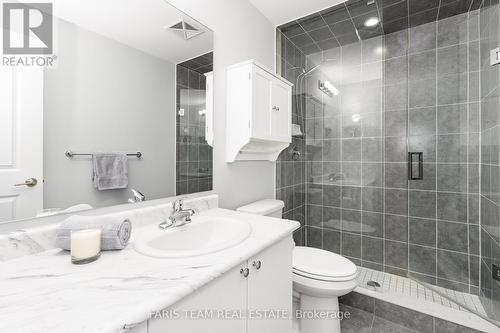 406 - 161 Wellington Street E, New Tecumseth, ON - Indoor Photo Showing Bathroom