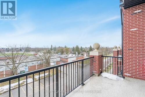 406 - 161 Wellington Street E, New Tecumseth, ON - Outdoor With Balcony