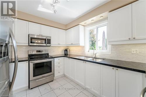 125 Ferndale Drive S, Barrie, ON - Indoor Photo Showing Kitchen With Stainless Steel Kitchen With Double Sink