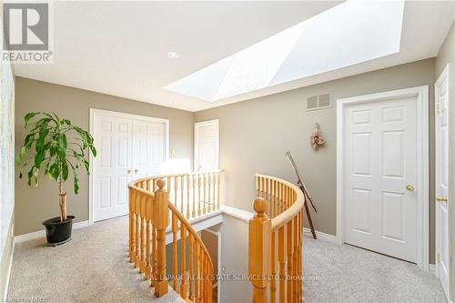 125 Ferndale Drive S, Barrie, ON - Indoor Photo Showing Other Room