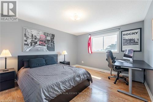 125 Ferndale Drive S, Barrie, ON - Indoor Photo Showing Bedroom