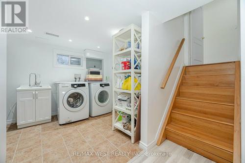 111 Wareside Road, Toronto, ON - Indoor Photo Showing Laundry Room