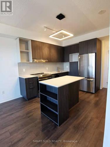 1216 - 2520 Eglinton Avenue, Mississauga, ON - Indoor Photo Showing Kitchen