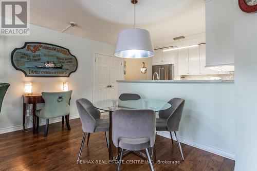 102 - 2040 Cleaver Avenue, Burlington, ON - Indoor Photo Showing Dining Room