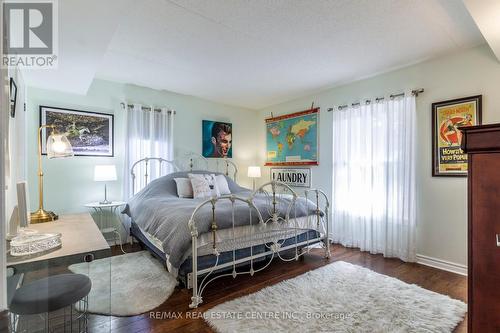 102 - 2040 Cleaver Avenue, Burlington, ON - Indoor Photo Showing Bedroom