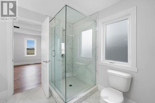 134 Tuscany Trail, Chatham-Kent, ON - Indoor Photo Showing Bathroom